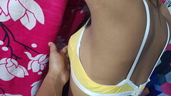 Indian amateur housewife homemade viral sex video, Indian desi Housewife leaked mms, married wife  Thumb