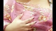 Vietnam sexy girl showing sexy boobs Thumb