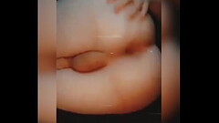 Ruivinha mostrando o cuzinho Thumb