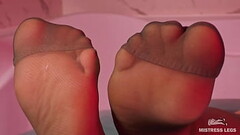 Goddess Beautiful Wrinkled Soles Teasing And Toe Wiggling In The Bathtub Thumb