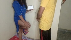 Delivery boy make me doggy and fucked me because I didn'_t have cash for food Thumb