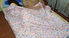 My big ass stepdaughter got the wrong bed and let me fuck her all night after her stepmom'_s par Thumb