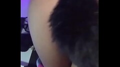 Tail in tail Thumb