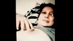 Maddy shows her tits 4 Thumb