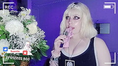 ⋆｡&deg_ ˗ˏˋ   princess boo  eating chocolate  ‧₊˚彡 Thumb