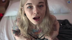 Beauty made a footjob with legs in stockings, and then was fucked. Karneli Bandi Thumb