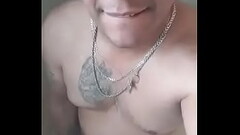 En el ba&ntilde_o Thumb