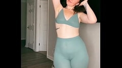 20min tight shorts and leggings Thumb