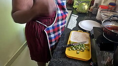 My Indian girlfriend fucking with brinjal in kitchen when she is alone at home Thumb