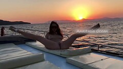 Blondy girl poses totally naked on boat party. Open legs, masturbate outdoors. Public Thumb