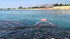 Floating body Thumb