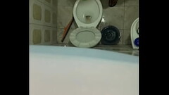 GRAVEI ESCONDIDO MEU AMIGO HETERO  MIJANDO Thumb