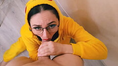 Em pleno halloween eu encontrei essa puta e gozei na boca dela Thumb
